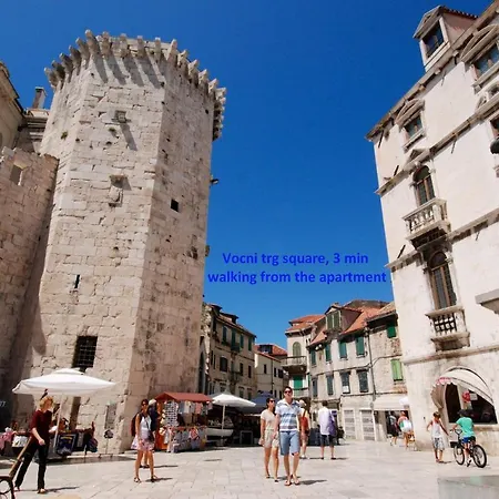 Awesome Stone House Gasthuis