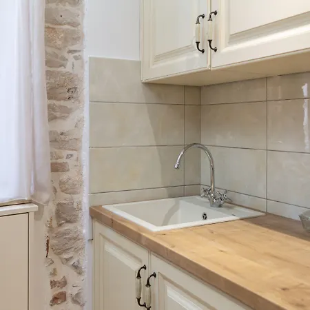 Awesome Stone House 4* ספליט