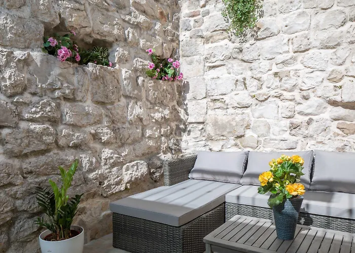 Gasthof Awesome Stone House 4*