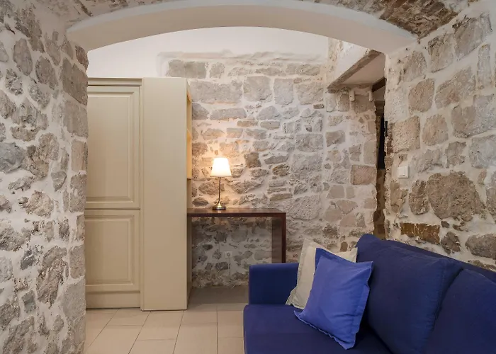 Awesome Stone House 4* Split