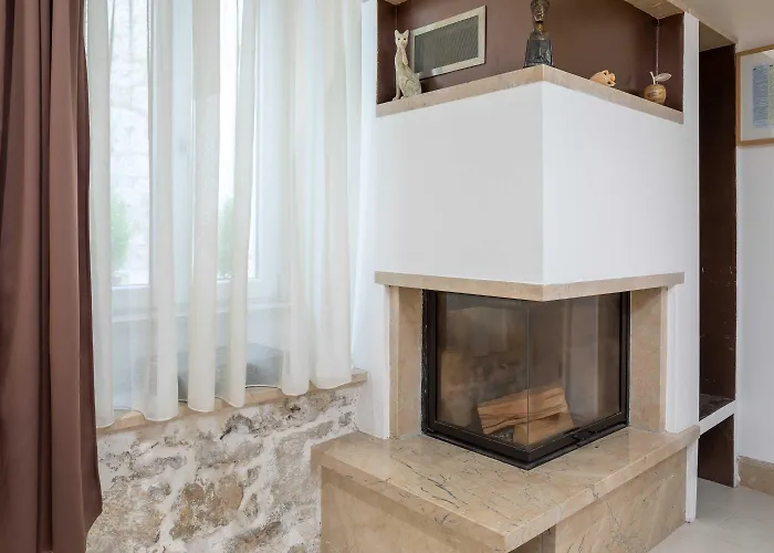 Awesome Stone House Gasthof 4*